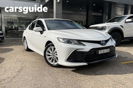 White 2024 Toyota Camry Sedan Ascent Hybrid