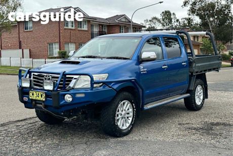 Blue 2014 Toyota Hilux Dual Cab Pick-up SR5 (4X4)