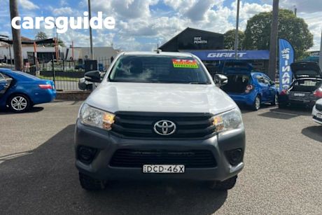 White 2015 Toyota Hilux Ute Tray WORKMATE (4x4) GUN125R