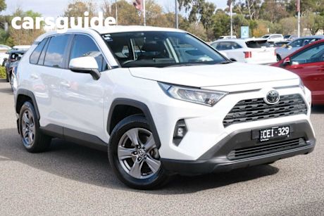 White 2022 Toyota RAV4 Wagon GX (2WD)