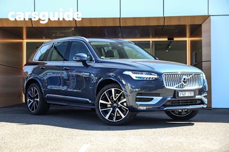 Blue 2024 Volvo XC90 Wagon Ultra B5 Bright Mhev