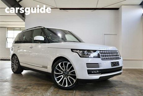 White 2015 Land Rover Range Rover Wagon Vogue SE SDV8