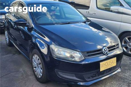 Black 2013 Volkswagen Polo Hatchback Trendline