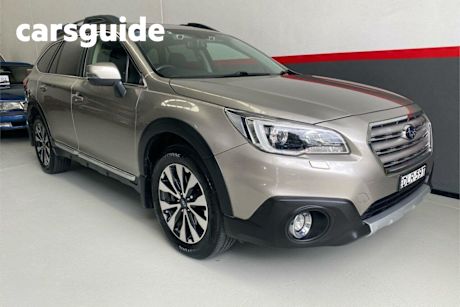 Gold 2016 Subaru Outback Wagon 3.6R
