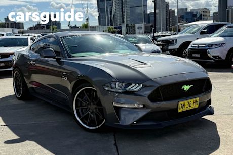 Grey 2022 Ford Mustang Fastback GT 5.0 V8