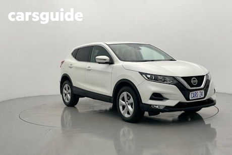 White 2019 Nissan Qashqai Wagon ST