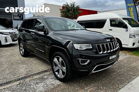 Black 2013 Jeep Grand Cherokee Wagon Overland (4X4)