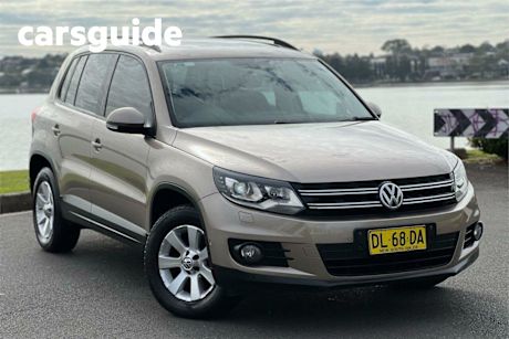 Brown 2013 Volkswagen Tiguan Wagon 132 TSI Pacific