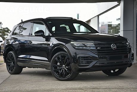 Black 2021 Volkswagen Touareg Wagon V8 TDI R-Line