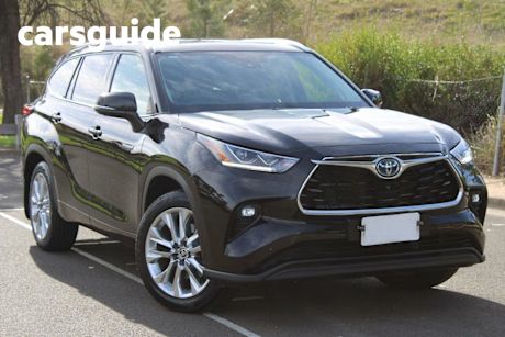 Black 2022 Toyota Kluger Wagon Grande Hybrid AWD