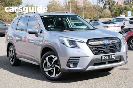 Silver 2023 Subaru Forester Wagon 2.5I-S (awd)