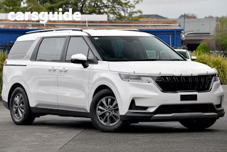 White 2021 Kia Carnival Wagon S
