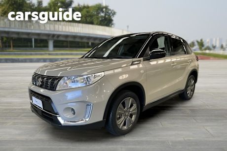 Gold 2022 Suzuki Vitara Wagon 1.6L