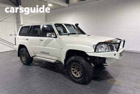 White 2012 Nissan Patrol Wagon ST (4X4)