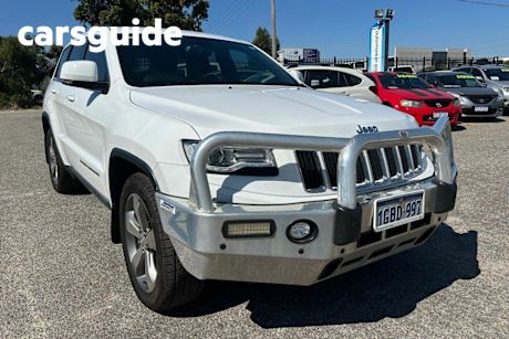 White 2014 Jeep Grand Cherokee Wagon Laredo (4X4)