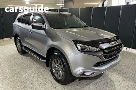 Silver 2022 Isuzu MU-X Wagon LS-U (4X2)