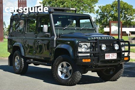 Green 2011 Land Rover Defender Wagon