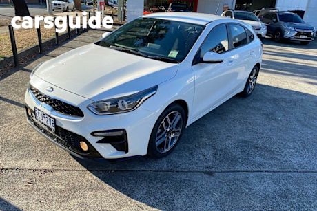White 2020 Kia Cerato Hatchback Sport Safety Pack