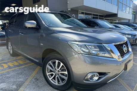 Grey 2015 Nissan Pathfinder Wagon ST-L (4X2)