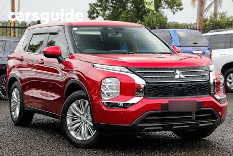 Red 2023 Mitsubishi Outlander Wagon ES 5 Seat (2WD)