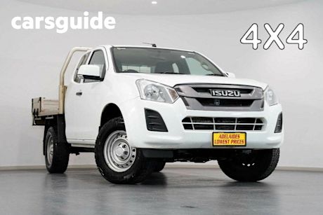 White 2020 Isuzu D-MAX Space Cab Chassis SX (4X4)