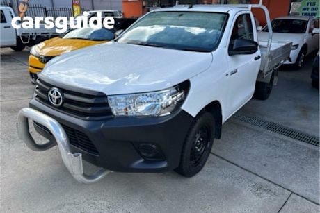 White 2017 Toyota Hilux Cab Chassis Workmate