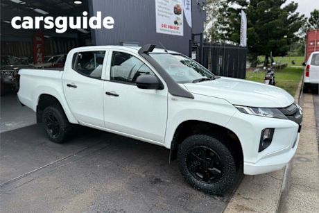 2019 Mitsubishi Triton Double Cab Chassis GLX Adas (4X4)