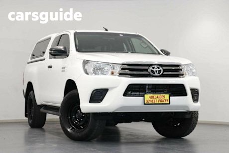 White 2018 Toyota Hilux X Cab Pickup SR HI-Rider