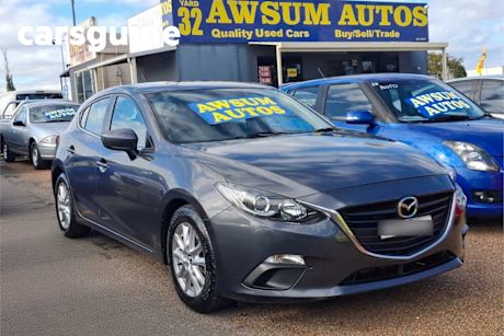 Grey 2014 Mazda 3 Hatchback Maxx