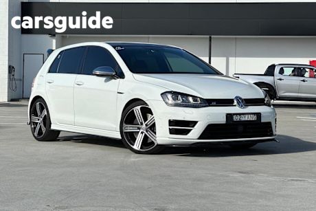 White 2016 Volkswagen Golf Hatchback R
