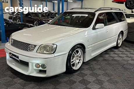 White 1997 Nissan Stagea Wagon 260RS