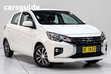 White 2021 Mitsubishi Mirage Hatchback ES