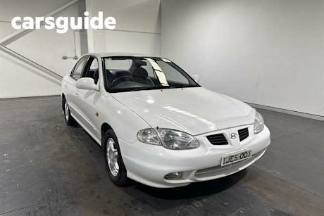 White 1999 Hyundai Lantra OtherCar GLS
