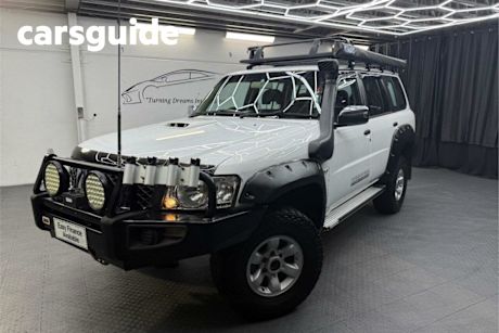 White 2012 Nissan Patrol Wagon DX (4X4)