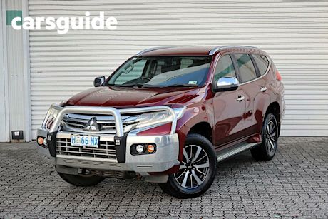 Red 2017 Mitsubishi Pajero Sport Wagon GLS (4X4) 7 Seat