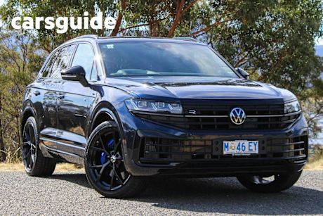 Blue 2025 Volkswagen Touareg Wagon R Ehybrid (phev)