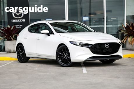 White 2025 Mazda 3 Hatchback G25 Astina