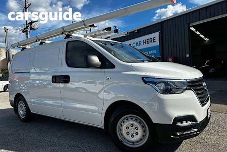 White 2019 Hyundai Iload Van 3S Liftback