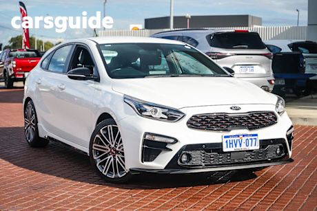 White 2019 Kia Cerato Hatchback GT (turbo)