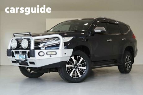 Blue 2018 Mitsubishi Pajero Sport Wagon Exceed (4X4) 7 Seat