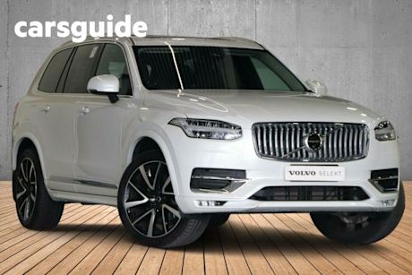 White 2023 Volvo XC90 Wagon Ultimate B5 Bright Mhev
