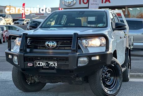 White 2022 Toyota Hilux Double Cab Chassis SR (4X4)