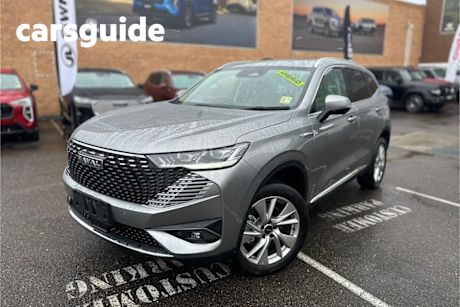 Grey 2025 Haval H6 SUV Ultra Hybrid