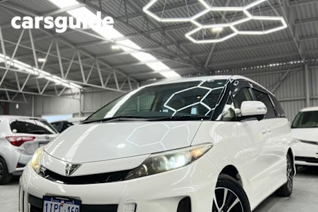 White 2013 Toyota Estima Wagon Aeras