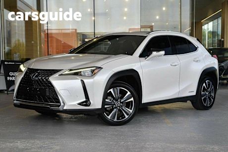 White 2021 Lexus UX250H Wagon Sports LUX +EP1 Hybrid (awd)