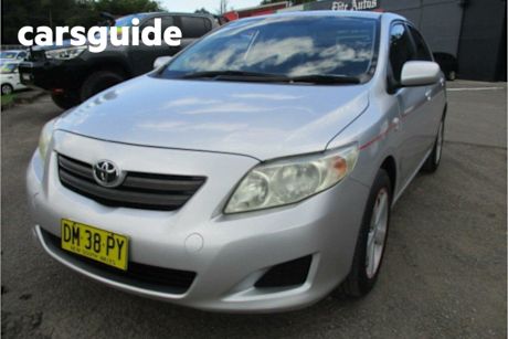 Silver 2008 Toyota Corolla Sedan Ascent