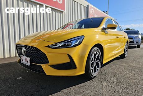 Yellow 2024 MG MG5 Sedan Vibe