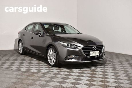Grey 2018 Mazda 3 Sedan SP25