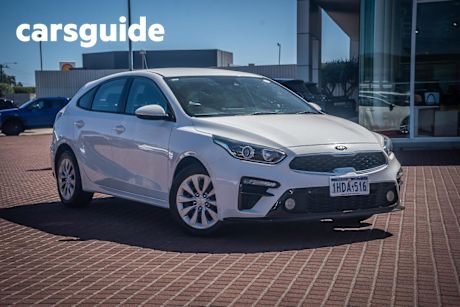 White 2020 Kia Cerato Hatchback S