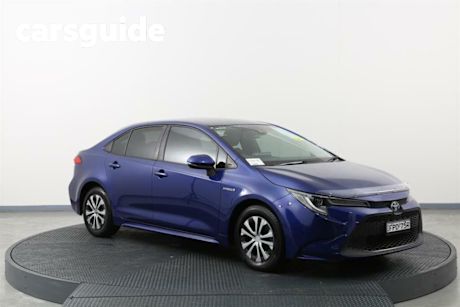 Blue 2019 Toyota Corolla Sedan SX (hybrid)